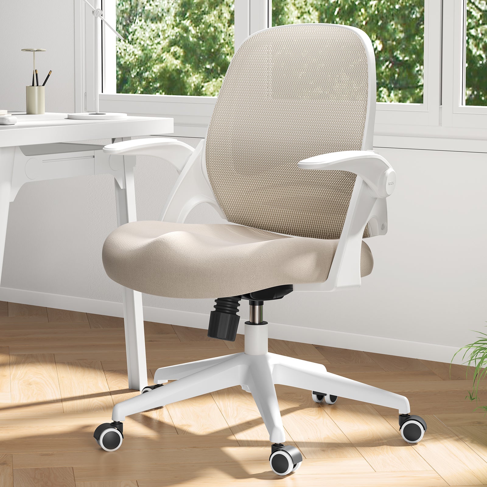 HBADA Penguin-inspired Office Chair -J1 gray in room