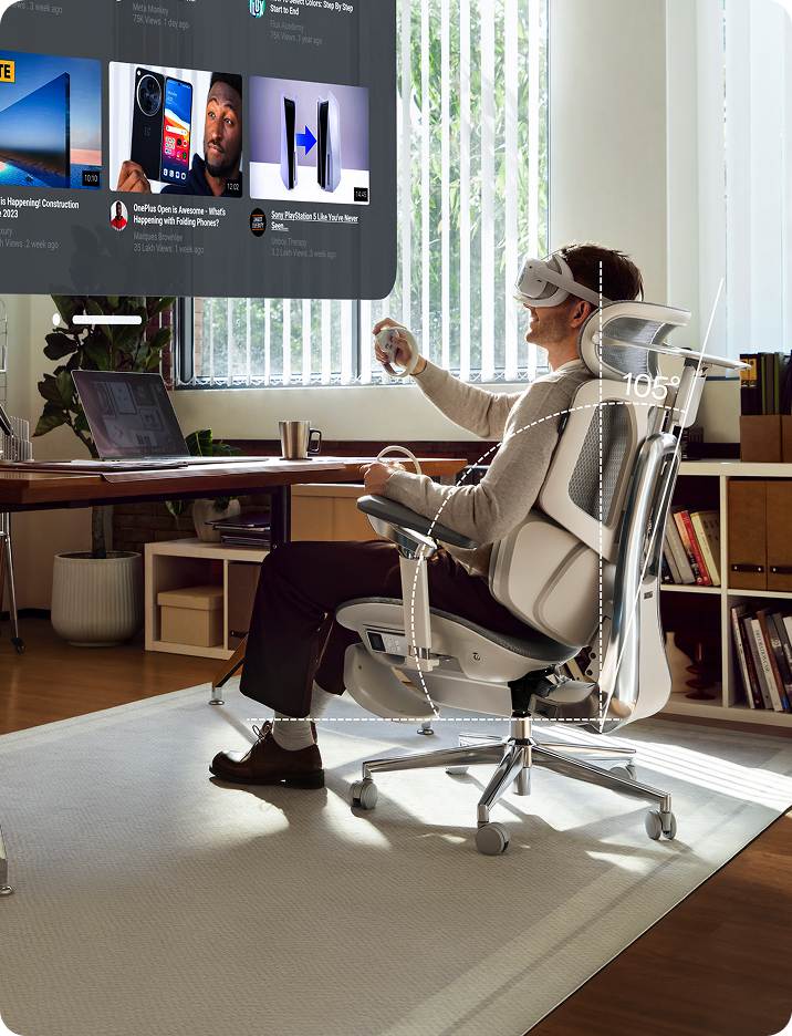 Personplaying VR game in a Hbada X7 ergonomic office chair 